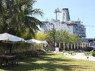 The Reef Hotel And Residences Olongapo City