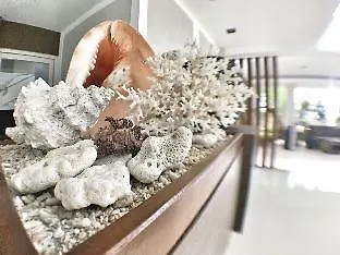 The Reef Hotel And Residences Olongapo City