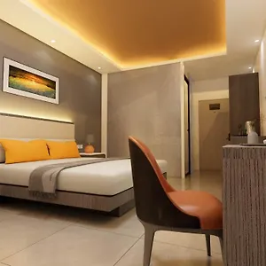 Subic Riviera And Residences Hotel